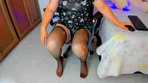 Dani online show from December 2024 08:37:01 PM