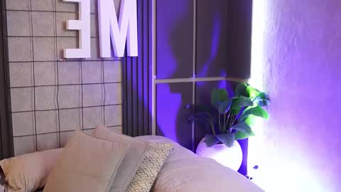 susan_wall online show from March 2026 12:44:01 PM