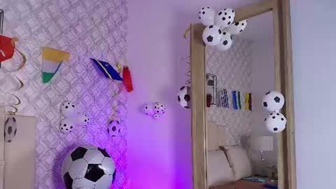 Snapshot of susana__sanchez chatting on June 2026 03:23:02 AM SUSANA online show from June 2026 03:23:02 AM