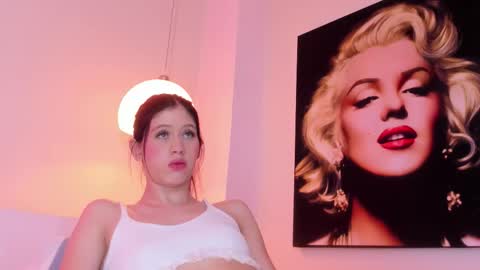 Snapshot of susana_huston chatting on November 2025 06:53:02 PM susana_huston online show from November 2025 06:53:02 PM