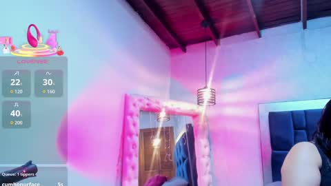 Susana W online show from September 2025 09:00:02 AM