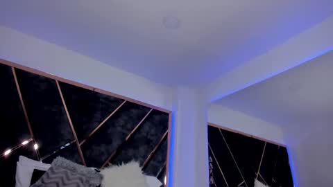 susanahenao online show from March 2025 08:32:01 PM