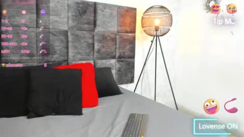 Susan online show from December 2024 08:00:01 PM