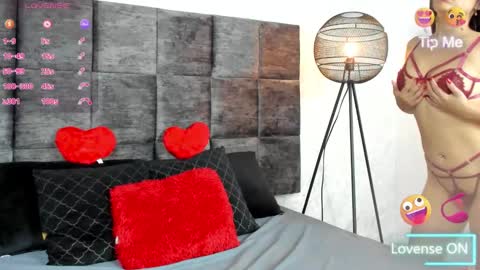 Susan online show from February 2025 10:58:01 PM