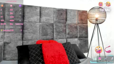 Susan online show from February 2025 10:47:02 PM