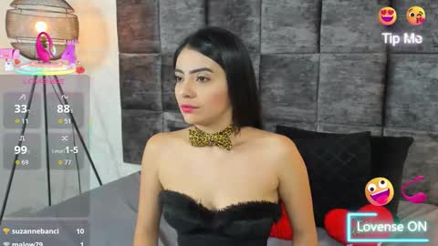 Susan online show from October 2025 09:49:02 PM