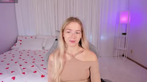 Susan online show from September 2025 02:59:01 AM