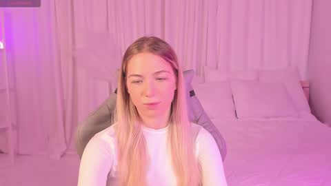 Susan online show from December 2025 04:40:02 AM