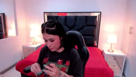 susanvilla online show from November 2025 07:46:02 PM