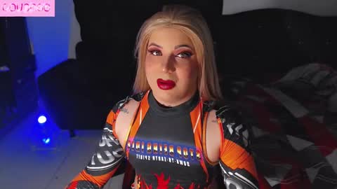 Snapshot of susej_exotic69 chatting on November 2025 10:31:02 PM ale online show from November 2025 10:31:02 PM