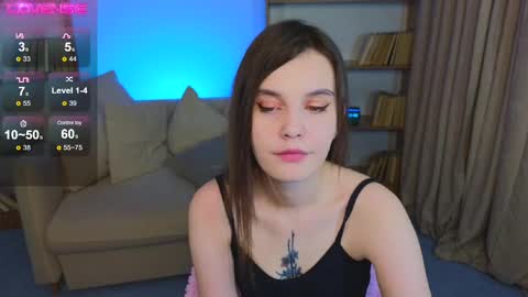 Susie online show from February 2025 02:32:02 AM