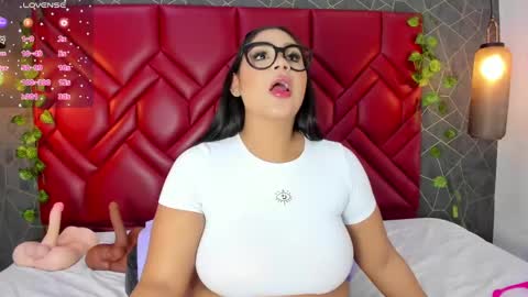 SussieRogers online show from March 2025 12:22:02 PM