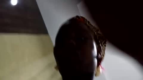 suzan001 online show from December 2025 07:28:01 AM