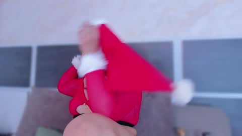 Susan  online show from December 2024 03:58:01 AM