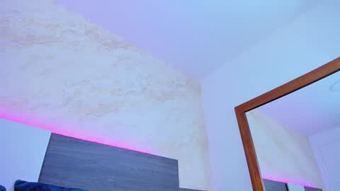 Susan  online show from February 2025 11:34:02 PM