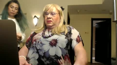 My name is Sissy or more fully Suzanna Aprilia Maria Mariquita Catarina Chinita Banci. Soy una puta - que chimba ladybug online show from February 2025 06:52:02 PM