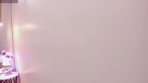 Snapshot of suzylee_ chatting on May 2026 02:51:02 AM suzylee_ online show from May 2026 02:51:02 AM