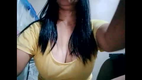 suzzie_hot online show from January 2025 10:22:02 AM