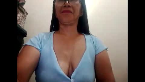 suzzie_hot online show from February 2025 10:09:02 AM