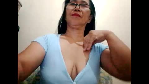 suzzie_hot online show from February 2025 08:11:02 PM
