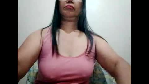 suzzie_hot online show from February 2025 08:04:02 PM