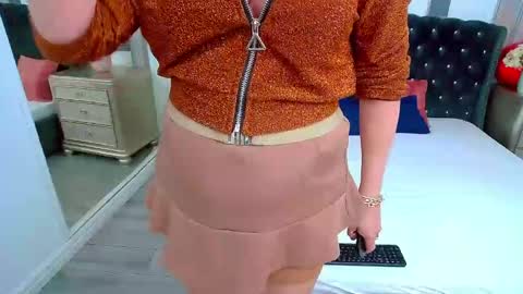 Ana online show from December 2024 07:11:02 PM