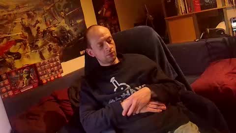 Snapshot of svenerd______ chatting on February 2026 10:28:01 PM svenerd______ online show from February 2026 10:28:01 PM