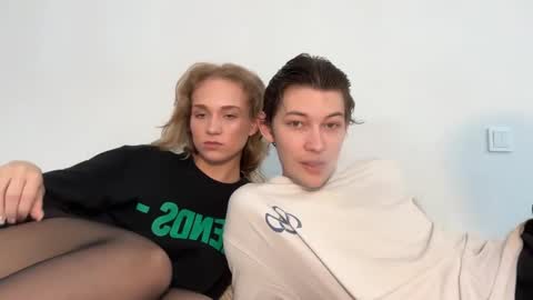 Snapshot of swaggaenjoyer chatting on April 2026 12:33:01 PM Denis and Mia online show from April 2026 12:33:01 PM