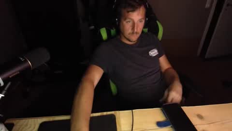 swaicy1990 online show from September 2025 09:26:02 PM