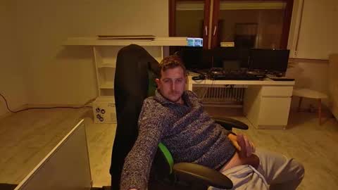 swaicy1990 online show from February 2026 12:03:01 AM