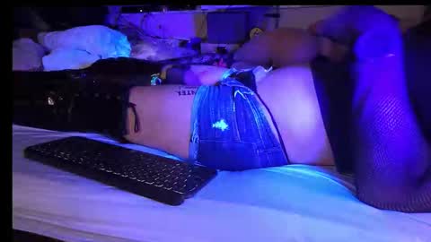 Johnny Cum Lover online show from November 2025 02:13:01 AM