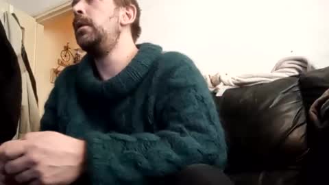 sweaterboy666 online show from February 2026 10:56:02 AM