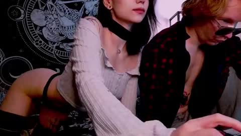 sweaties3 online show from December 2025 01:42:01 PM