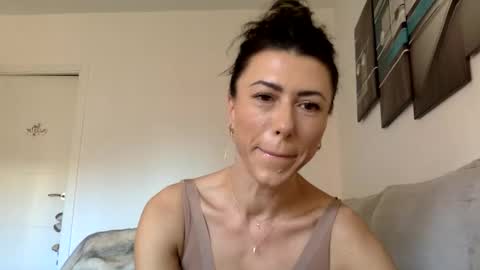 ALBA online show from November 2025 02:49:02 PM