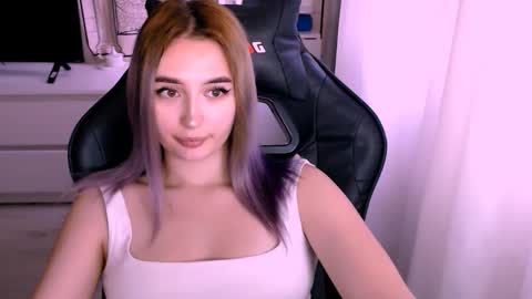 Kate online show from October 2025 08:12:01 AM