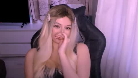 Kate online show from November 2025 03:20:01 AM