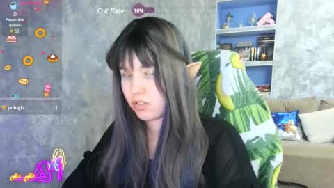 Snapshot of sweeet_bee chatting on February 2025 05:48:01 AM Melisa online show from February 2025 05:48:01 AM