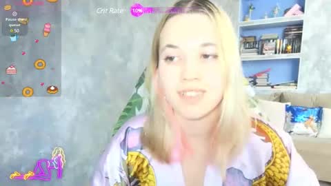 Snapshot of sweeet_bee chatting on February 2025 08:06:02 AM Melisa online show from February 2025 08:06:02 AM