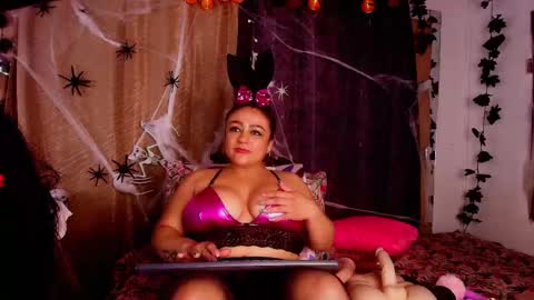 Debora  online show from October 2025 11:55:02 AM