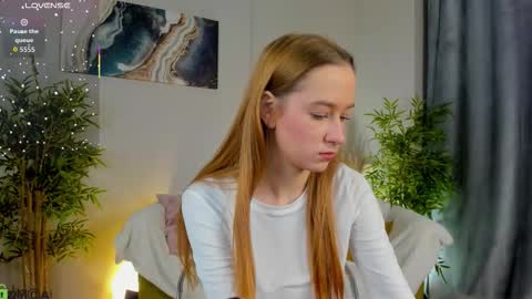 Monica  GTM 3MoTuWeFrSa 500pm-1000pm  online show from November 2025 01:05:01 AM