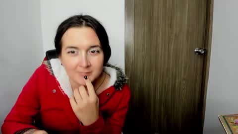 sweet__suck69bitch online show from February 2025 07:48:01 AM