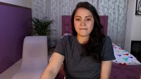 sweet_ahinara online show from September 2025 09:47:02 PM