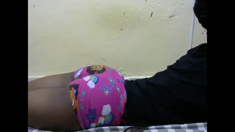 Silvia online show from September 2025 09:05:01 PM