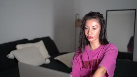 Dorothea online show from November 2025 09:25:01 PM