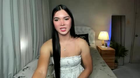 Snapshot of sweet_angel985251 chatting on June 2026 12:27:02 AM SweetAangel online show from June 2026 12:27:02 AM