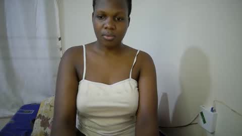 sweet_bella12 online show from November 2025 08:22:01 PM