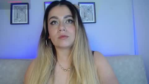 Bella Valery online show from March 2026 11:13:01 PM