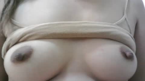 sweet_berries88 online show from April 2026 06:31:01 AM