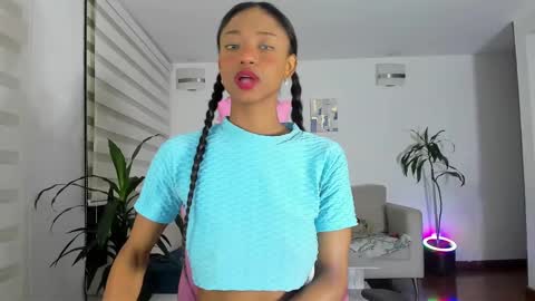 sweet_brunette88 online show from January 2025 12:27:01 AM