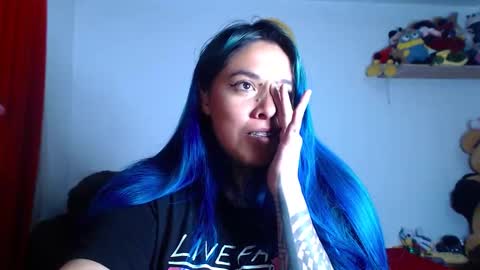 Bubbles online show from November 2025 02:10:01 AM